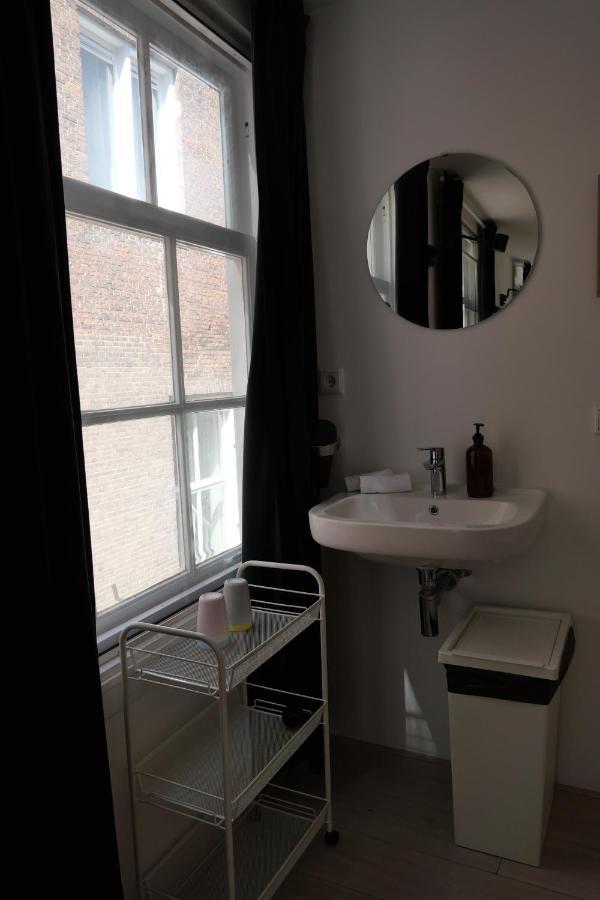 Tiny Private City Rooms Haarlem Exterior photo