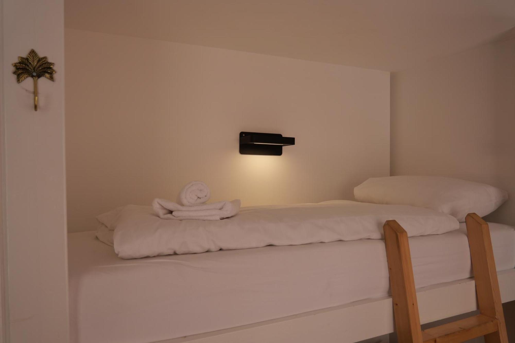 Tiny Private City Rooms Haarlem Room photo